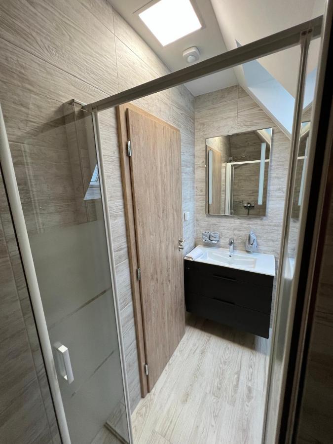 Ubytovani Arrow Lesna  Exterior foto